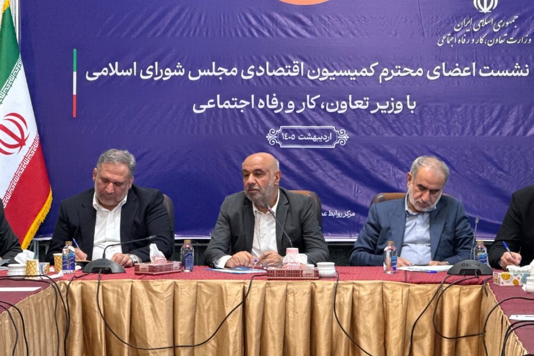 وزیر كار: دولت در حال بررسی افزایش اعتبار كالابرگ است