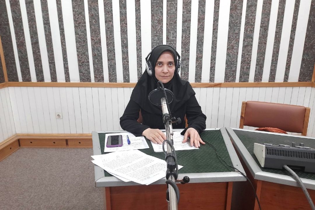 «افق روشن» رادیو سلامت؛ بررسی اقتصادی بازار و راهكارهای كارآفرینی  