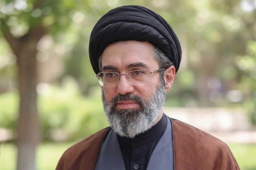رهبر انقلاب در پیام حج: آمریكایی‌ها بدانند زمان به عقب برنخواهد گشت