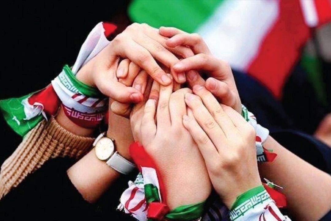 وحدت ملی مهم‌ترین سرمایه ایران در مواجهه با بحران‌ها و تهدیدهای خارجی 