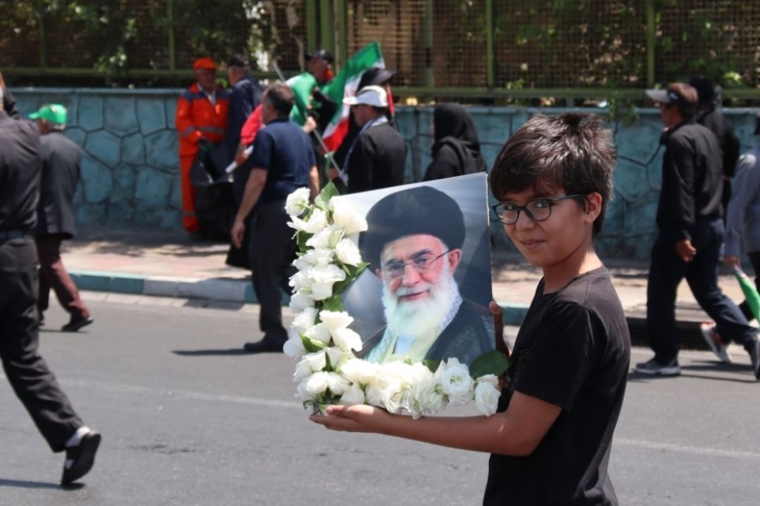حماسه حضور در بدرقه آقای شهید ایران
