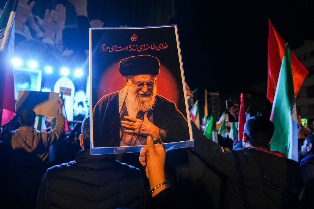  تأكید بر نقش علم، مدیریت هوشمند و هم‌افزایی نخبگان در تحقق اهداف بیانیه گام دوم انقلاب