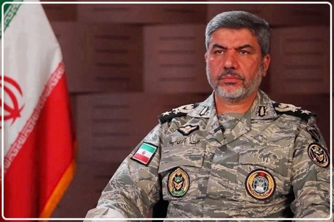 سخنگوی ارتش جمهوری اسلامی ایران: تنگه هرمز با شرارت آمریكا باز نخواهد شد/ امنیت منطقه با حضور نیروهای فرامنطقه‌ای تأمین نمی‌شود