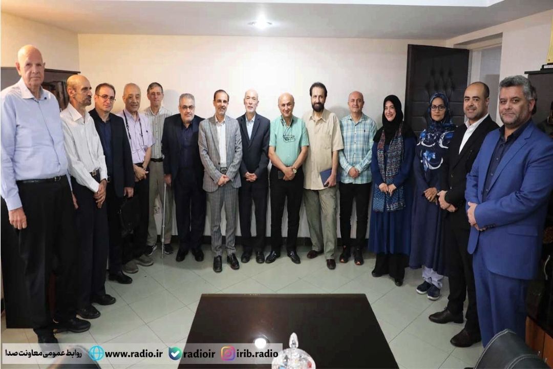 نشست پیشكسوتان رادیو ورزش با حضور معاون صدا