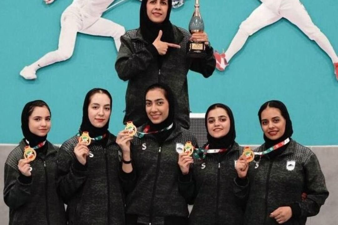 قهرمانان لیگ برتر شمشیربازی بانوان در سه اسلحه معرفی شدند