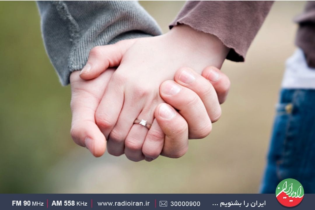 همسران در تصمیمات آگاهانه عمل كنند