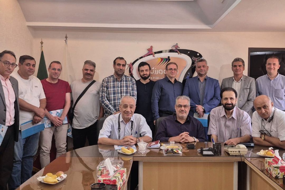  گالری تصاویر از تقدیر مدیر شبكه رادیویی ورزش از همكاران و عوامل ویژه برنامه‌های جام جهانی فوتبال و لیگ ملت‌های والیبال 2026