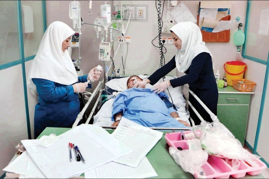 كمبود پرستار در كشور به حدود 100 تا 120 هزار نفر رسیده است
