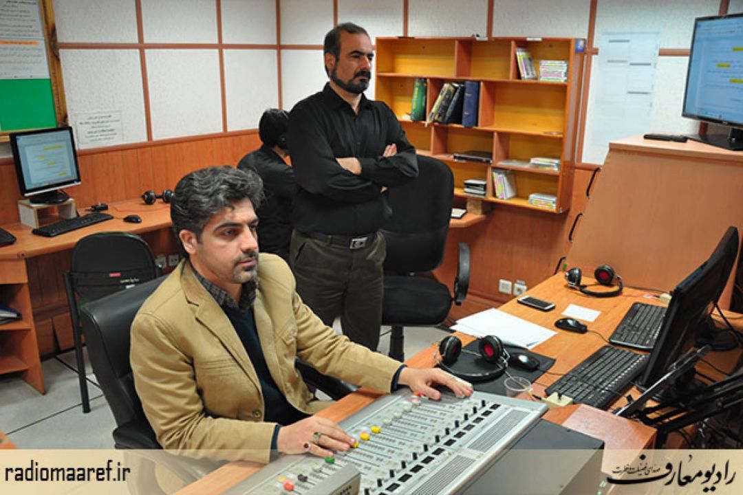 عوامل برنامه زنده "بانوی بی نشان" 