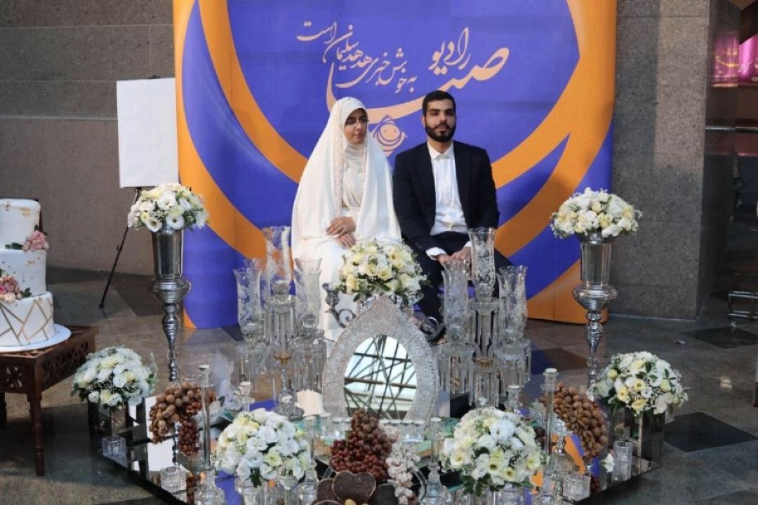 گزارش تصویری از مراسم عقد سه زوج جوان در عروسی خوبان