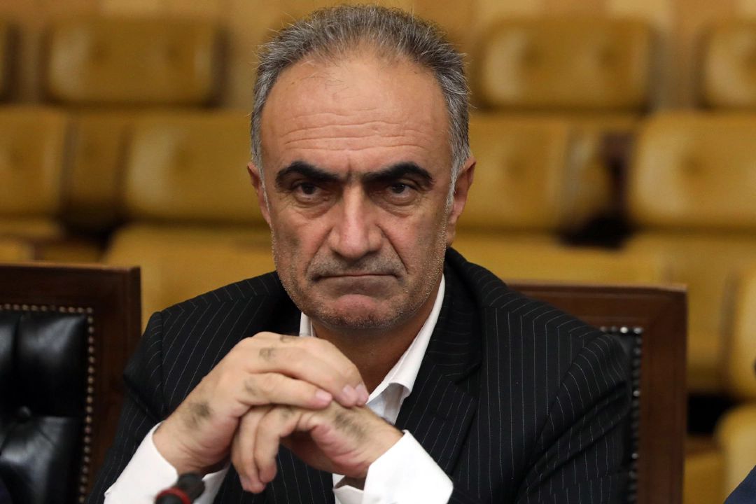  لزوم تثبیت قیمت دارو و گسترش طرح پزشك خانواده در روستاها