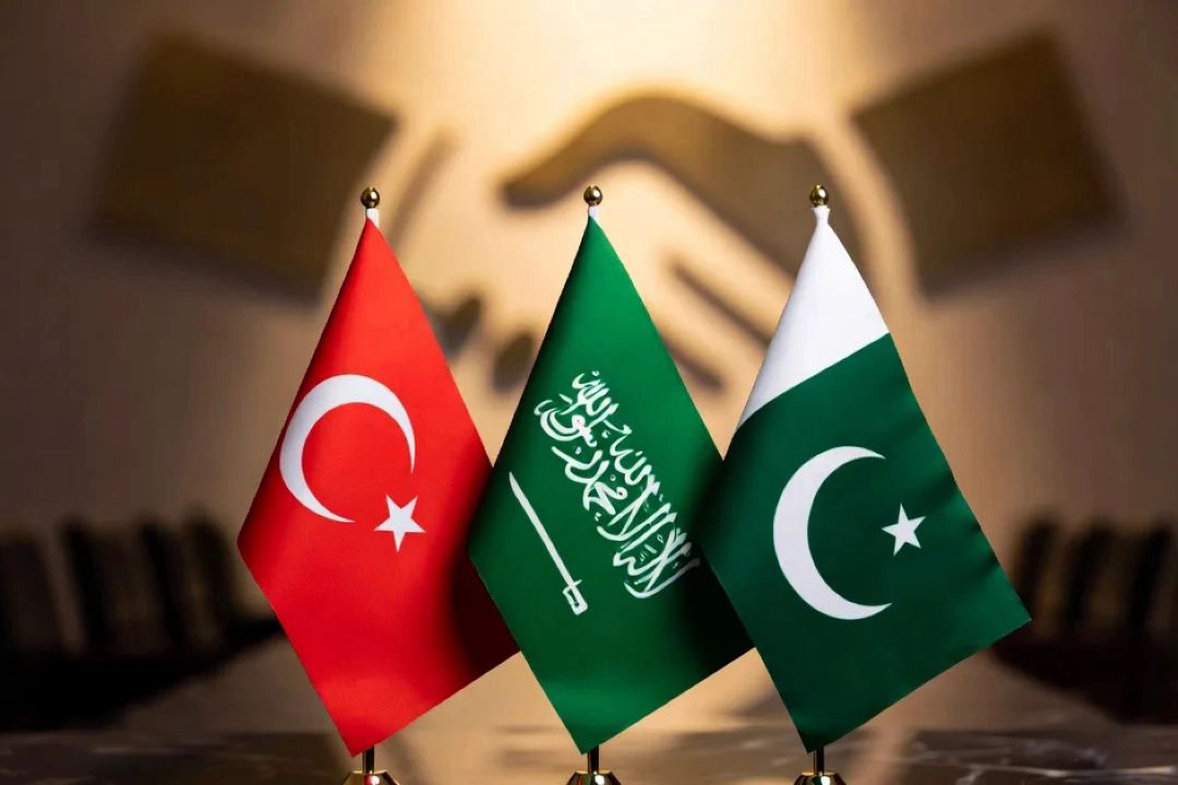 پیمان مكه ناجی عربستان نمی‌شود/ پدافند تركیه و پاكستان حریف موشك‌های یمن نیست