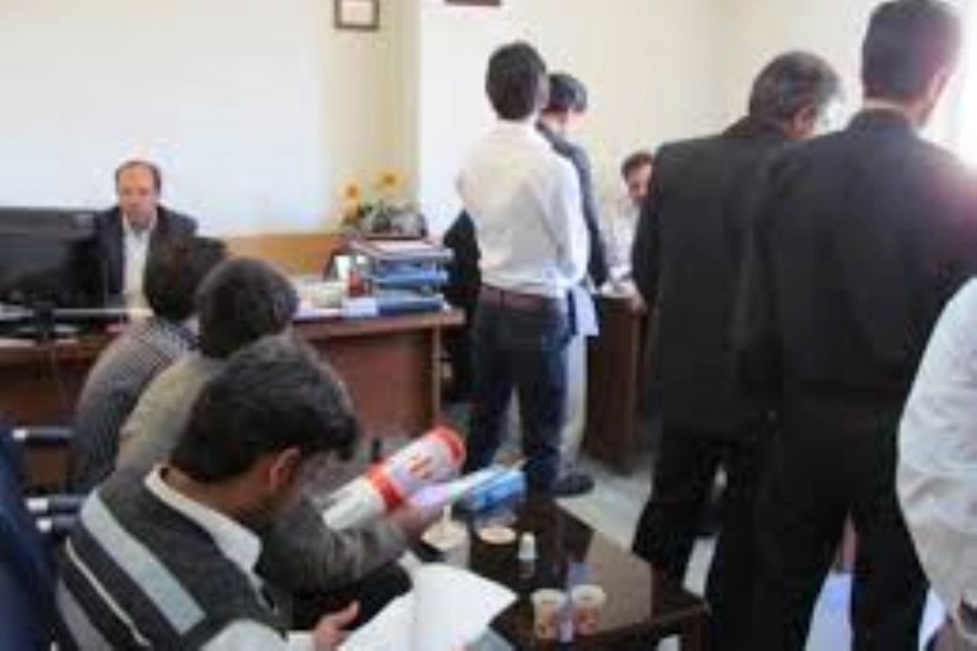 گزینه های روی میز 