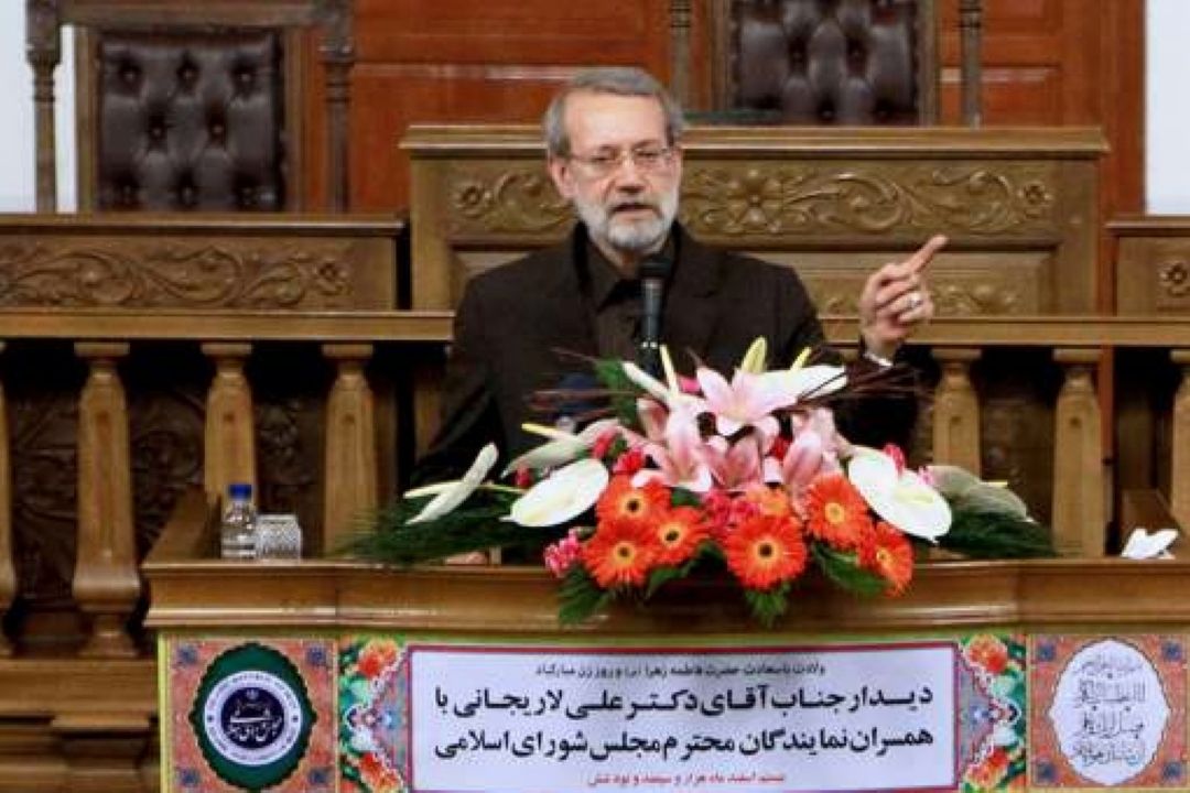 عفاف جامعه را از گسستگی نجات می‌دهد 