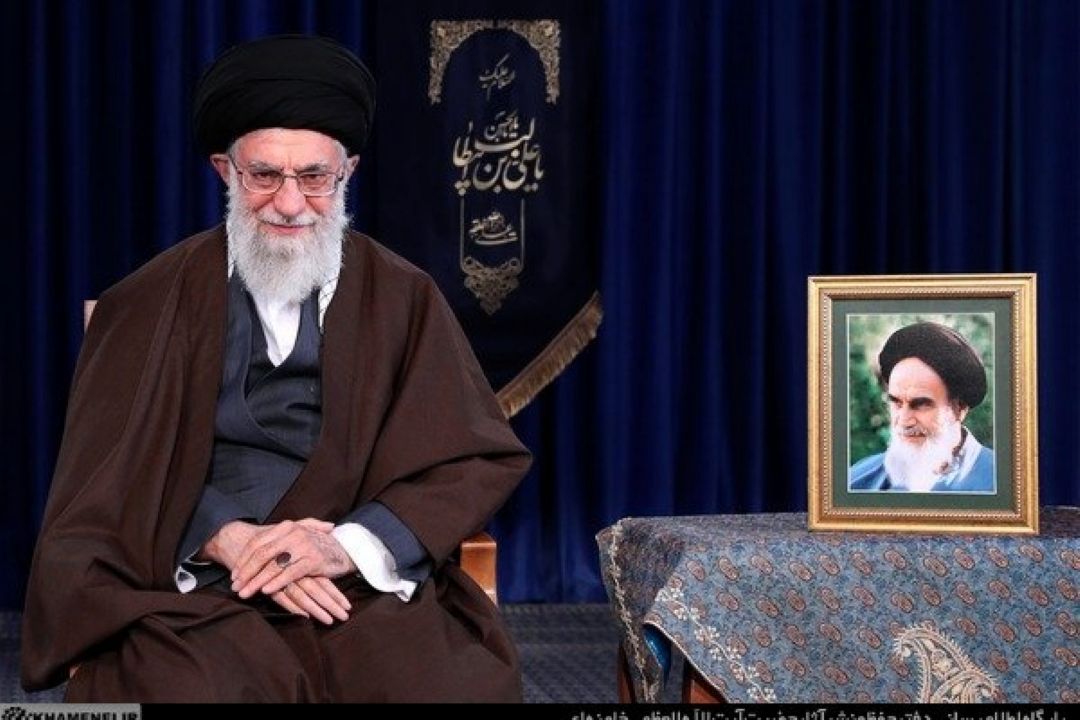 رهبر انقلاب با تبریك سال نو: شعار امسال «حمایت از كالای ایرانی» است