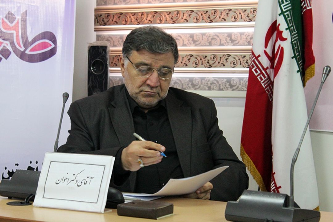  نباید تسلیم محض معاهدات و كنوانسیون‌های بین‌المللی باشیم