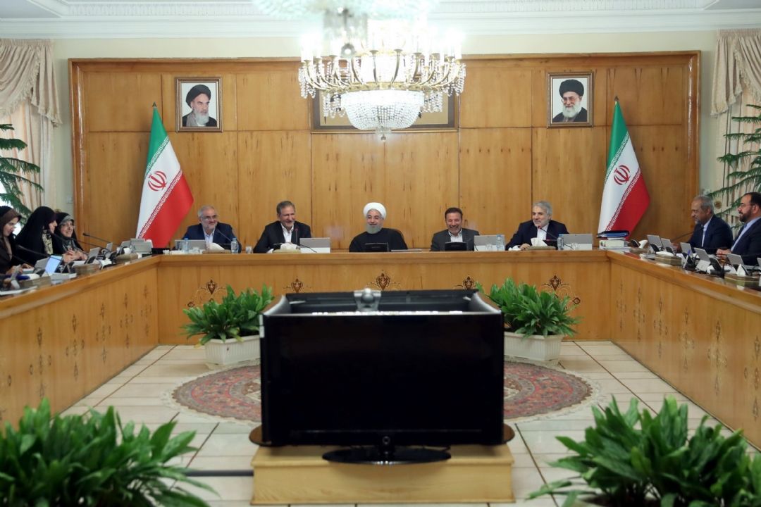یورو جایگزین دلار در تكالیف ارزی شد 