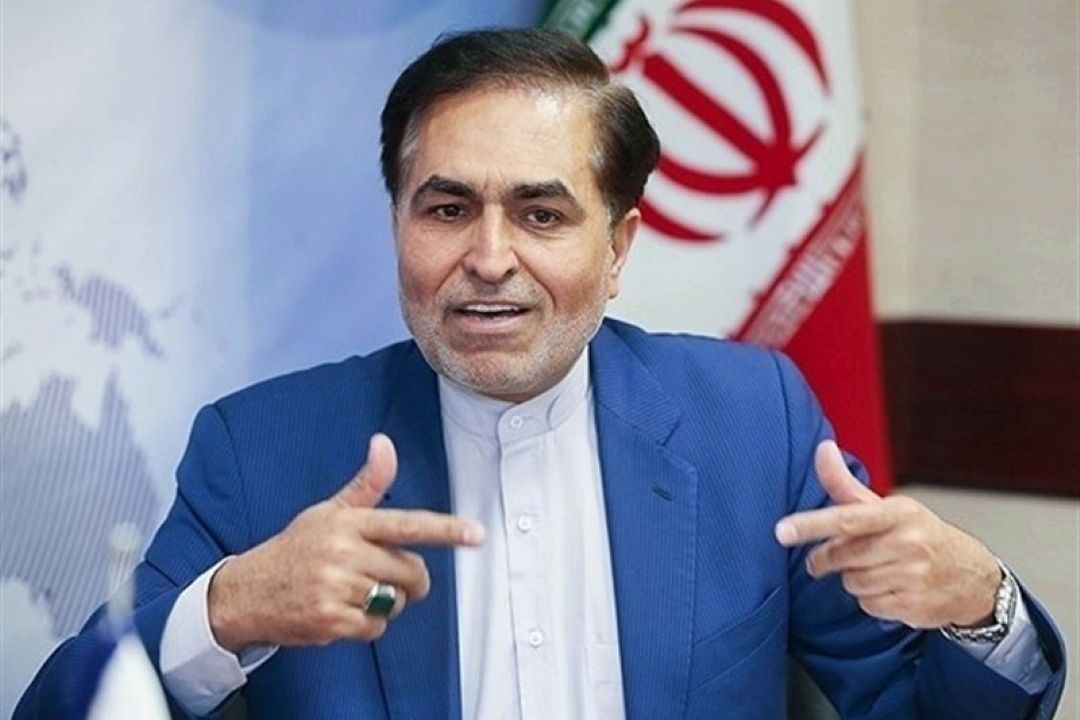 دیدار فرماندهان ارتش و سپاه، طرح تبلیغی رسانه های فارسی زبان را شكست داد