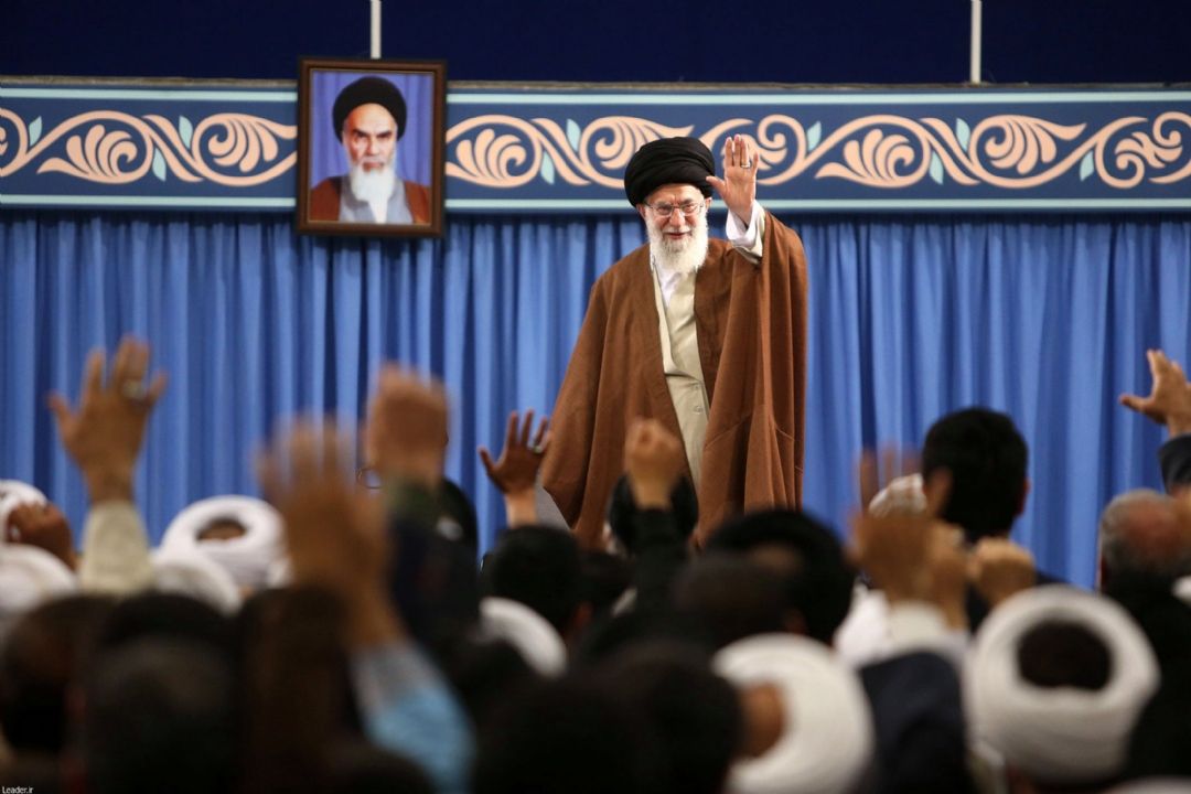 رهبر انقلاب در دیدار اعضار كنگره نقش شیعه در گسترش علوم اسلامی: