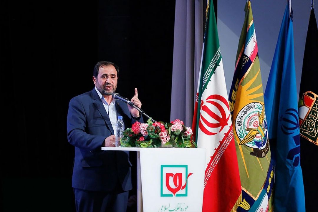 هنرمندان در رزمواره مدافعان حرم نهضت هنری خلق كردند
