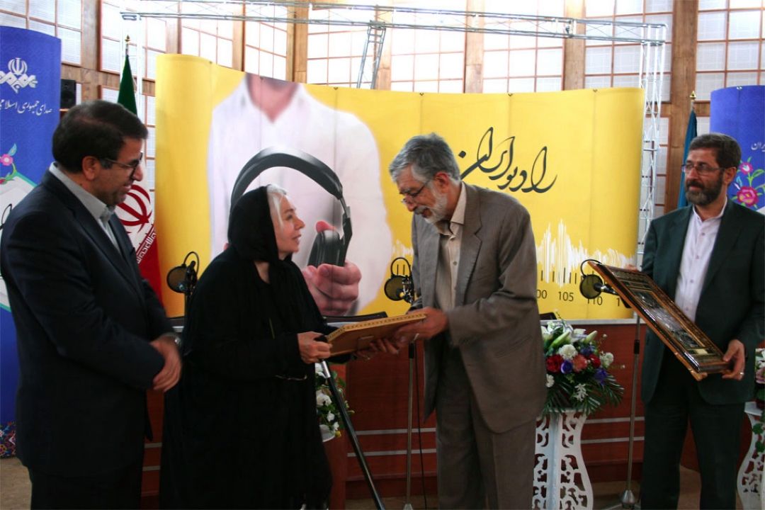 بیان ساده قصه‌های شاهنامه برای كودكان