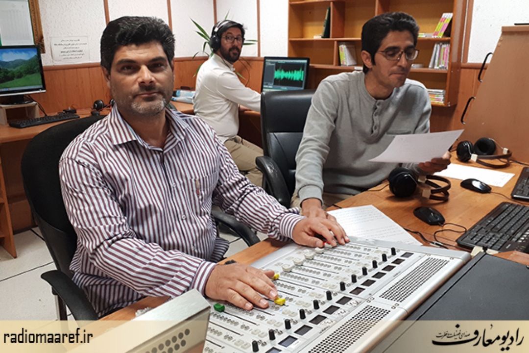 عوامل برنامه زنده" ضیافت"