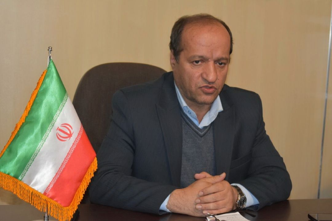 از بازاریان انتظار می رود برای كمك به مردم تلاش كنند