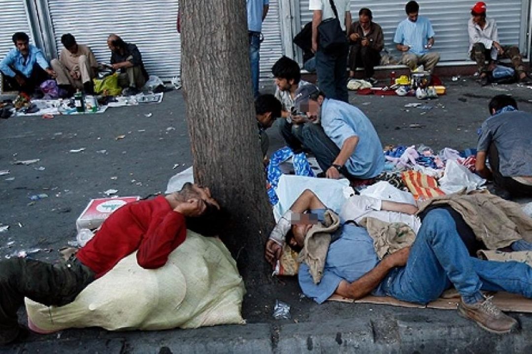 90 درصد كارتن خواب های تهران زباله گرد هستند 