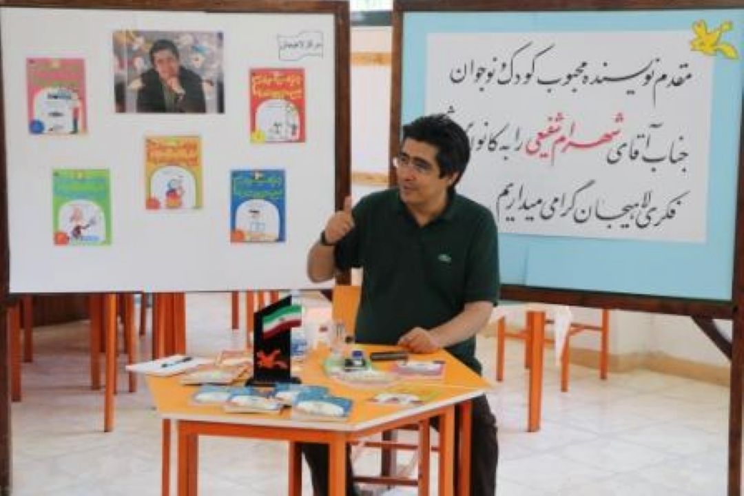 طنز، یاری‌رسان دقت مخاطب است