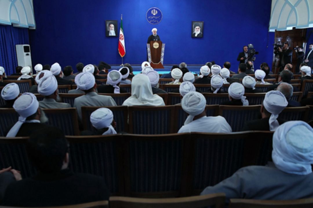 اساس قدرت مسلمانان و ایران، وحدت است 