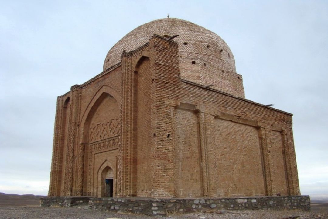 فامنین 