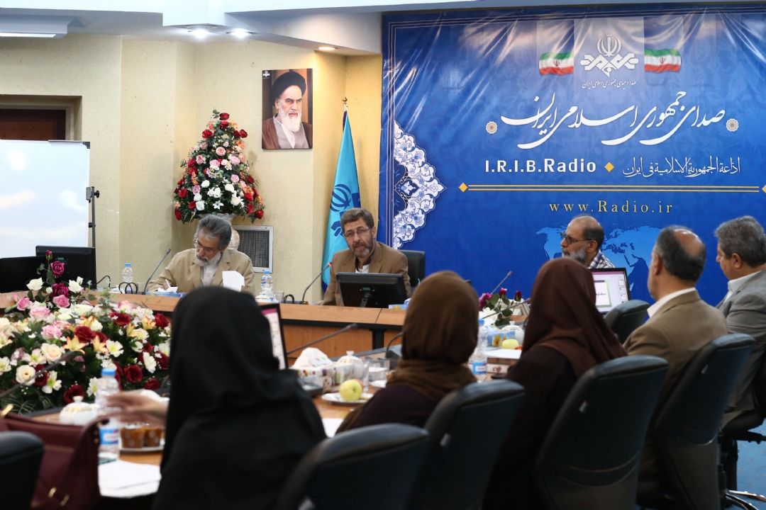 "برنامه های كودك رادیو"مورد بحث و بررسی قرار گرفت