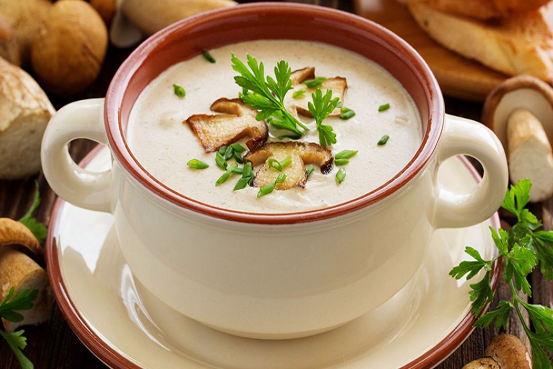 با تاریخچه 