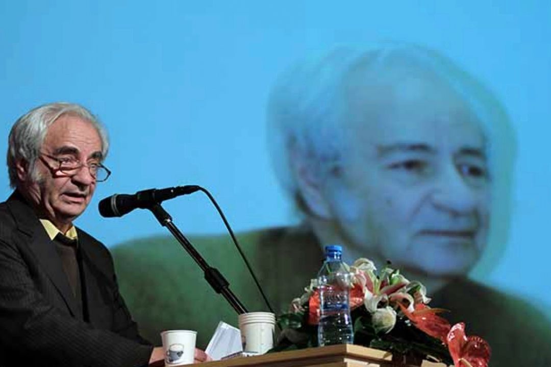 رادیو كتاب به مناسبت روز مردم شناسی با محمدمیرشكرایی گفتگو می كند