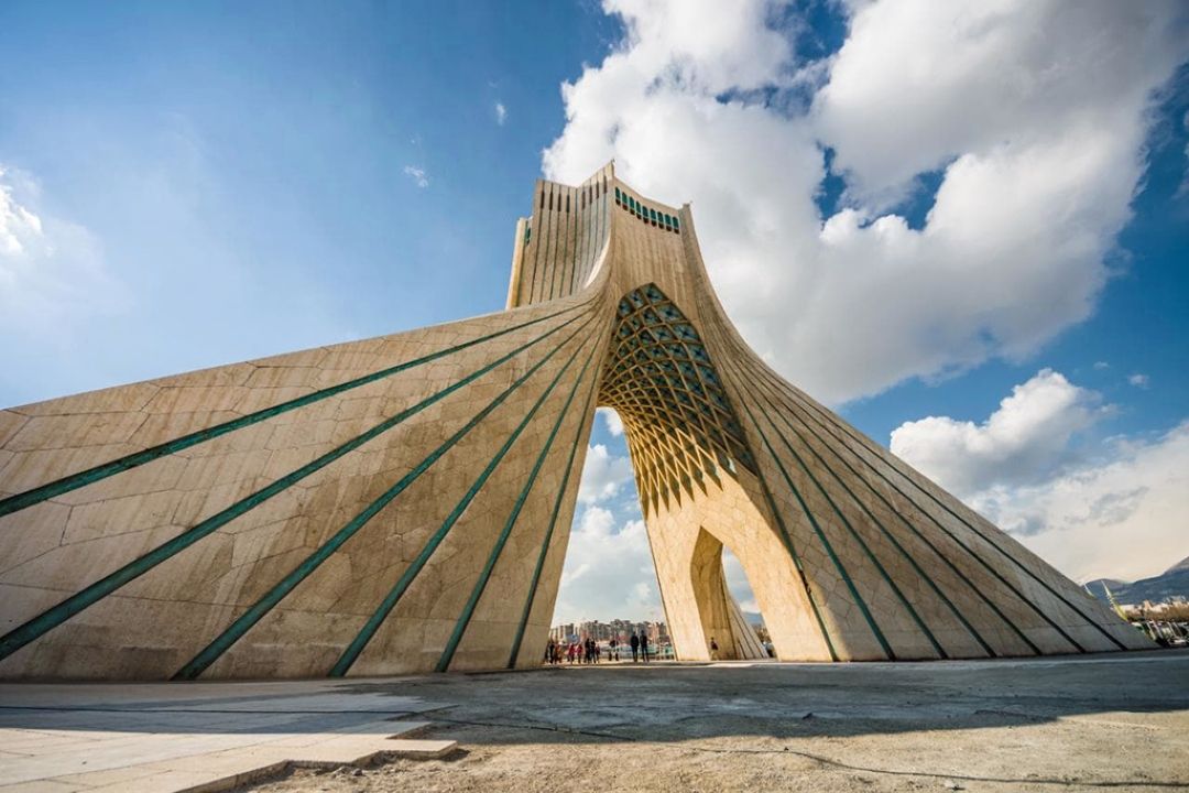  «عصر صبا» به وقت "تهران" 