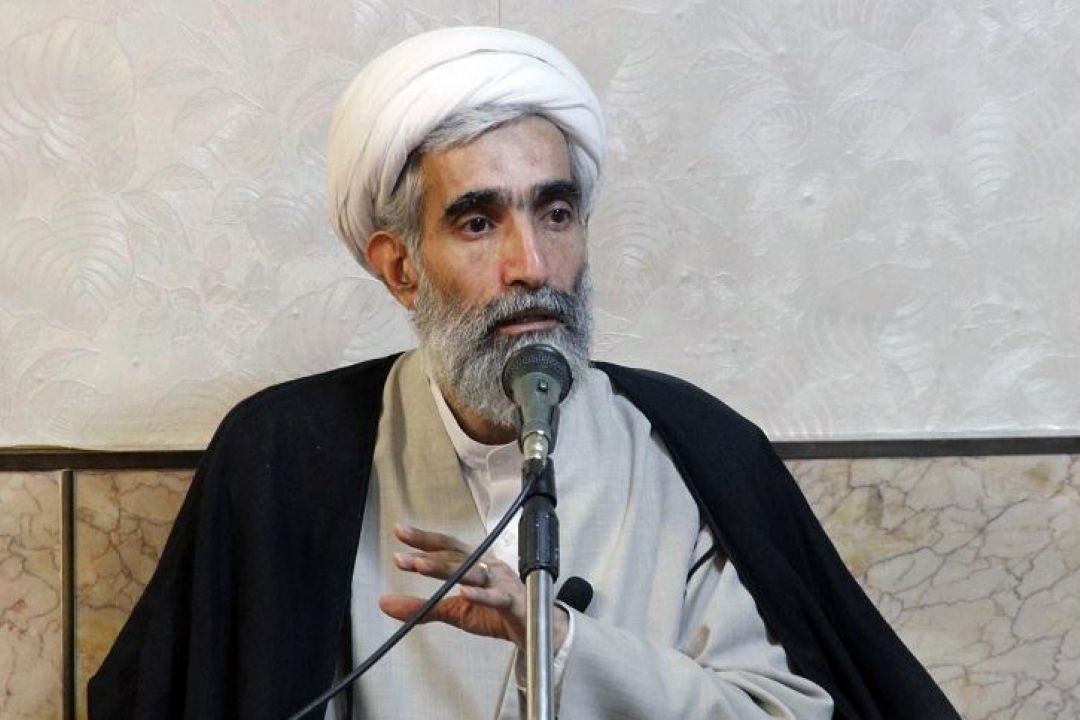 گسترش اختلاس و احتكار نشان از كمرنگ شدن قیام امام حسین در جامعه دارد
