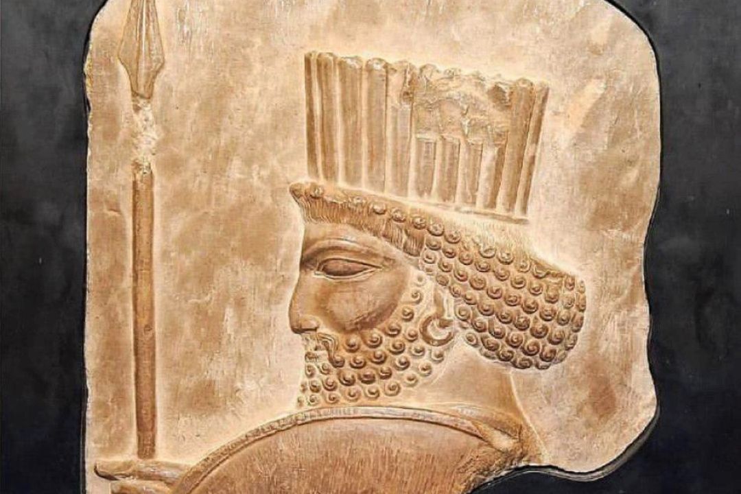«سرباز هخامنشی» فردا به موزه ملی ایران می‌رسد