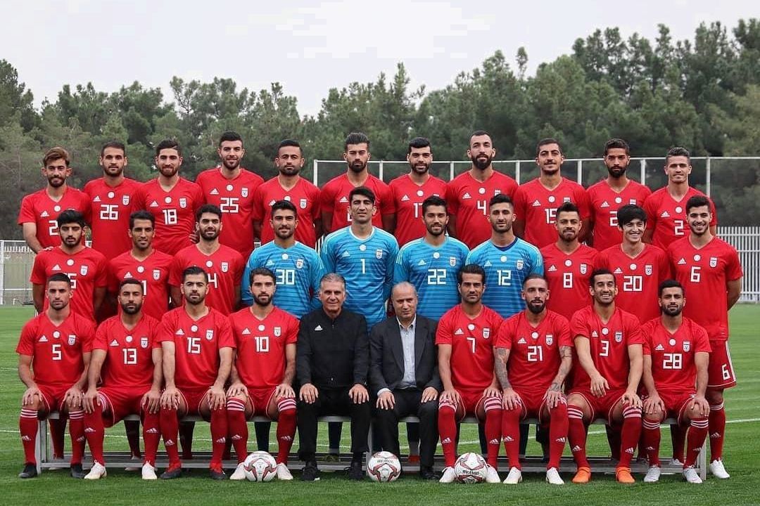 عكس تیمی بازیكنان تیم ملی فوتبال ایران به همراه كارلوس كی روش 