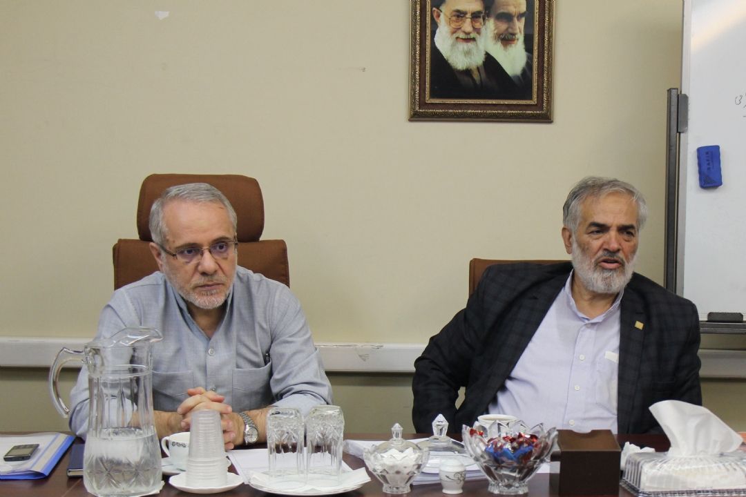 بررسی ابعاد اقتصادی كشور با حضور قدیری ابیانه
