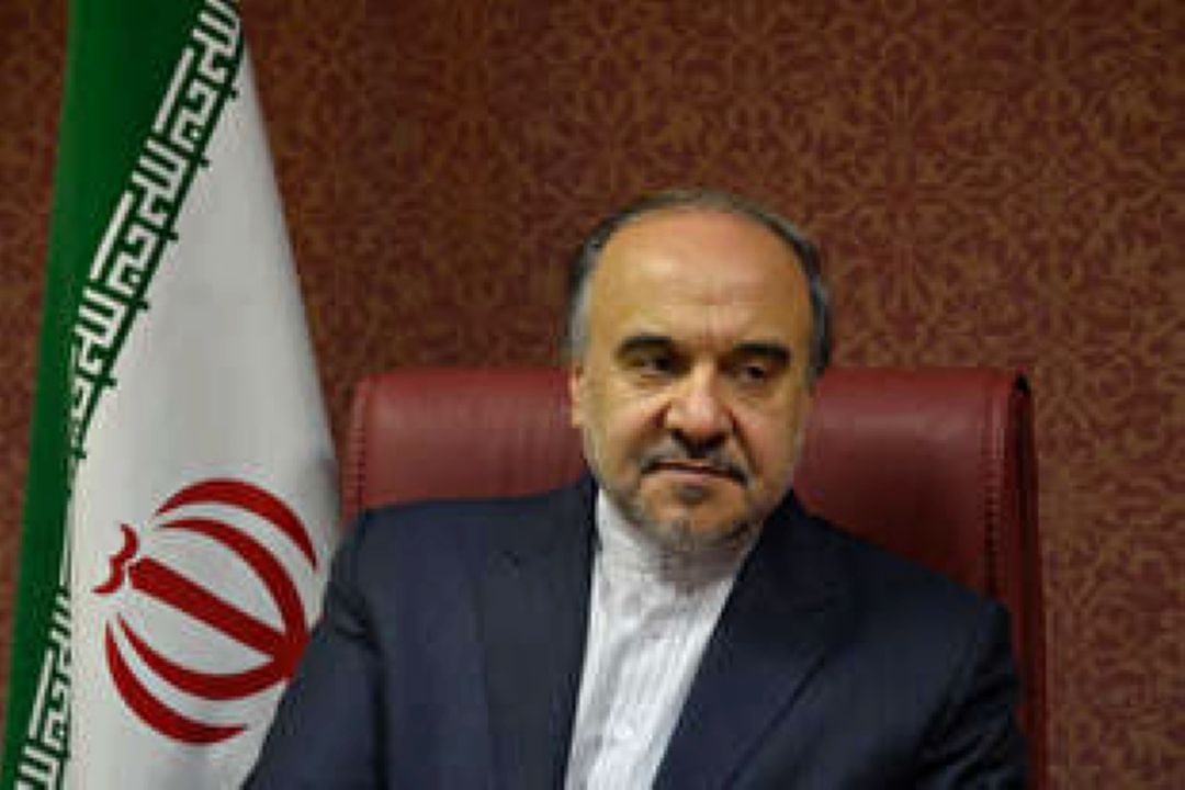 وزیر ورزش و جوانان:لیگ برتر فوتبال با 500 میلیارد تومان، 50 میلیون نفر را سرگرم می كند 