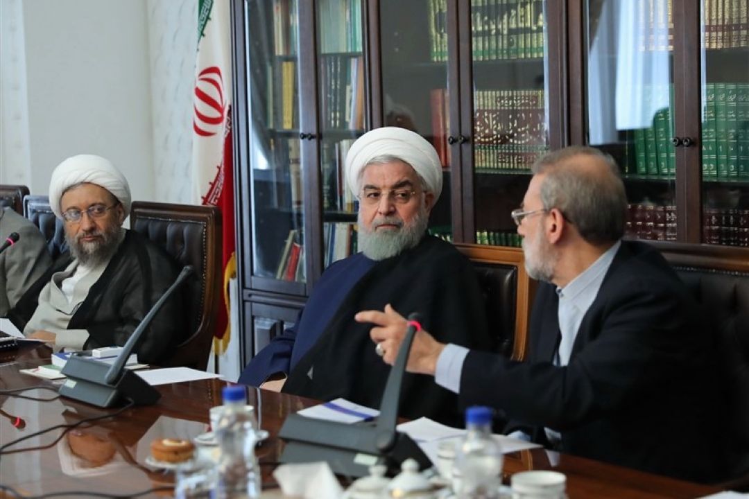 اجازه سران قوا به رئیس‌كل بانك مركزی برای عزل و نصب مدیران بانك‌ها