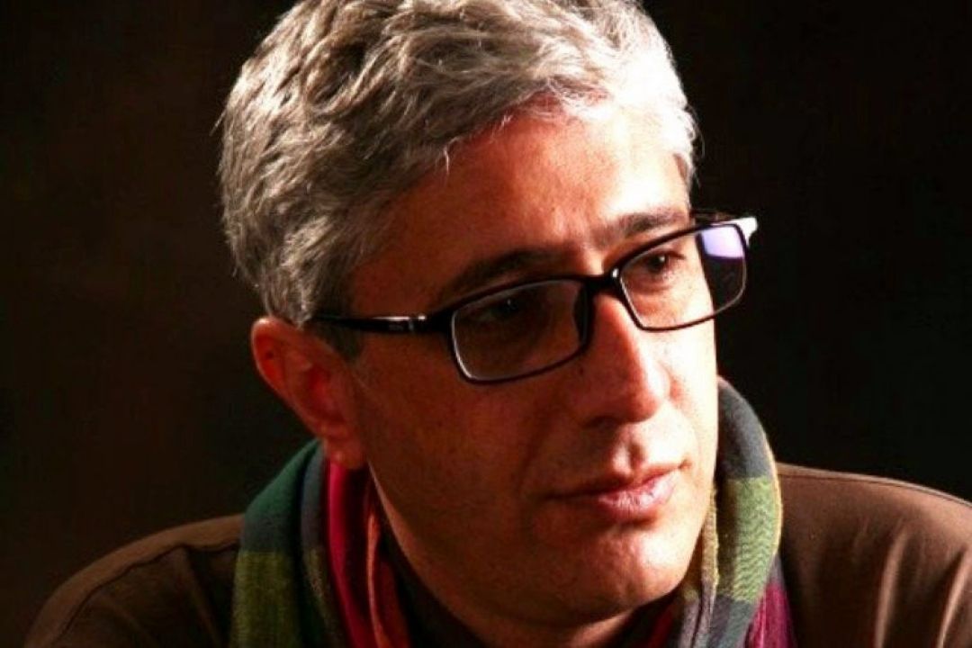 « علی عابدی در چهل نما »