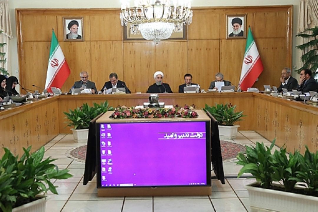 رئیس جمهور:جامعه انقلابی هستیم؛ نباید بین ما اختلاف باشد 