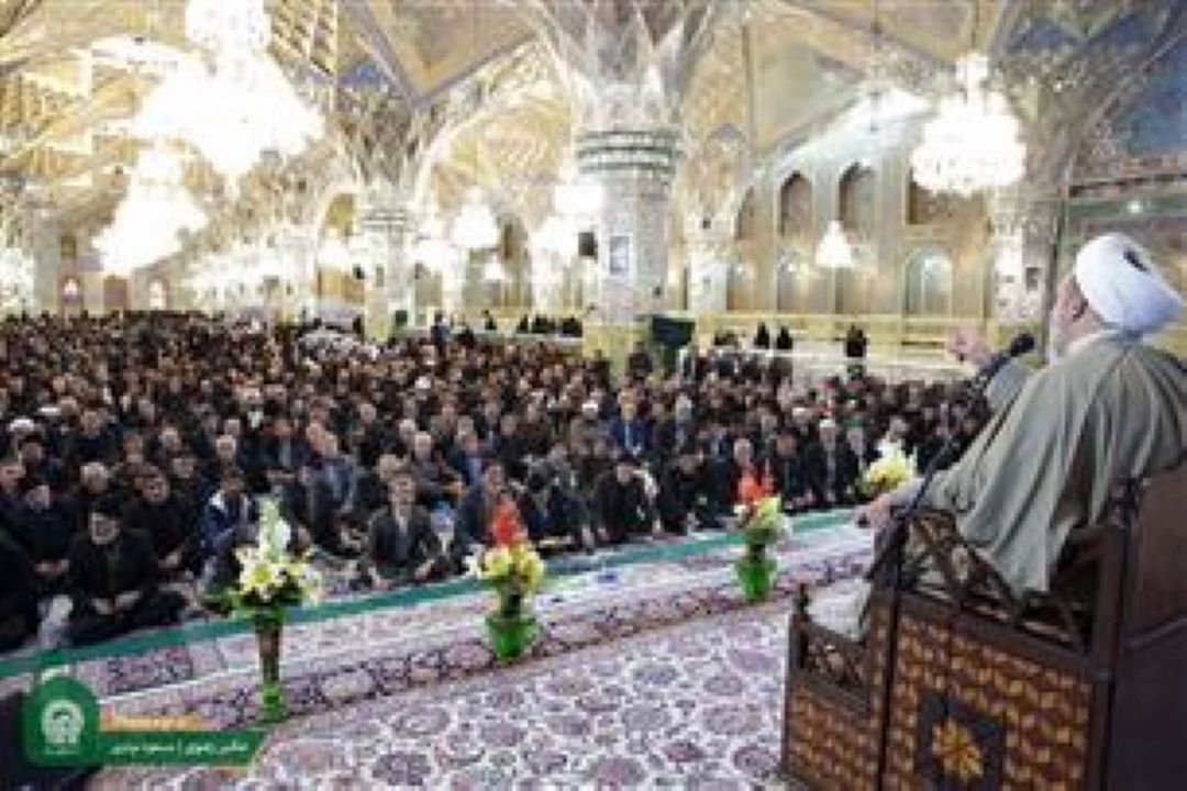 تشرف  4200 زائر اولی سالمند آذربایجان شرقی به حرم مطهر رضوی  