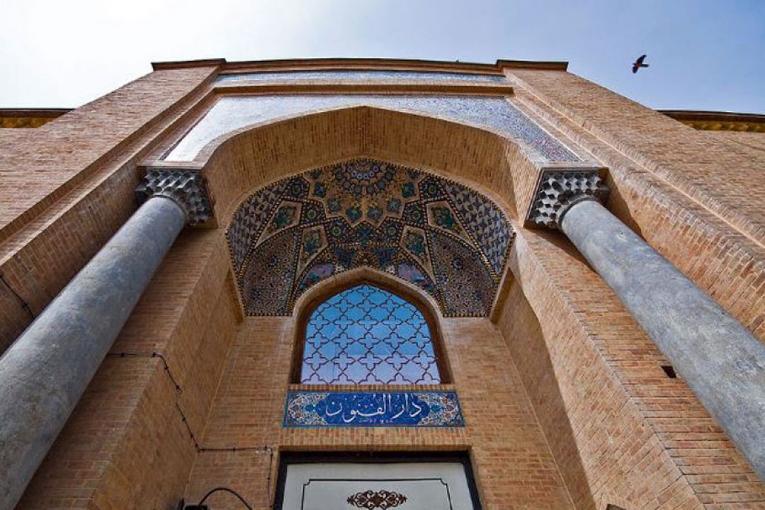 مدرسه دارالفنون را بهتر بشناسیم
