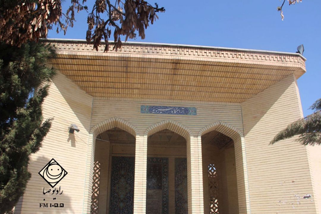 گذری در آرامگاه سیبویه با "همسفر" 