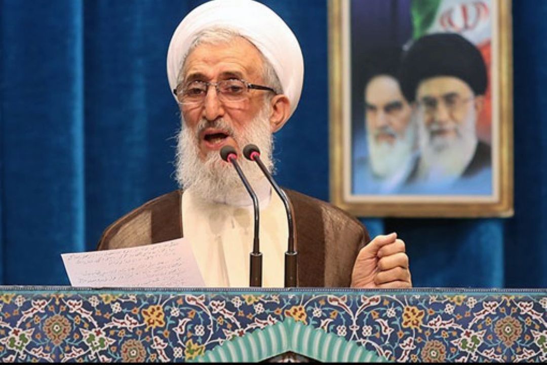 در خطبه‌های نماز جمعه تهران؛ قبول­ FATF خلاف استقلال فرهنگی ماست 