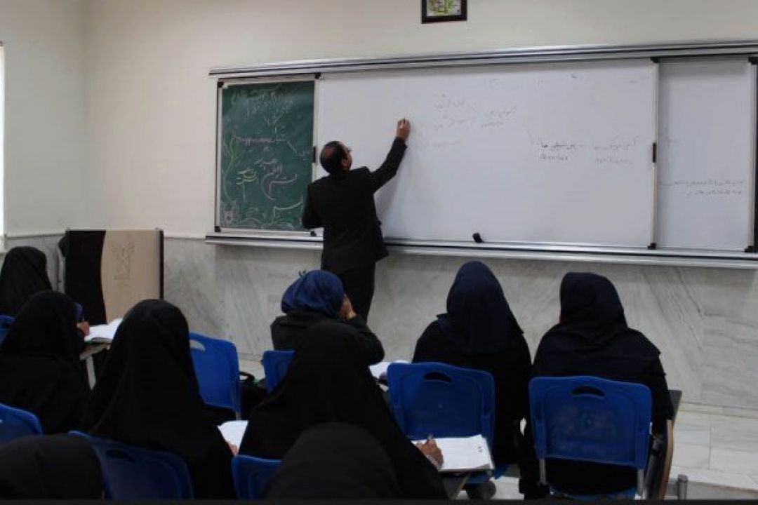 در برنامه افق روشن مطرح شد: ساخت دانشگاه در كوه منعی ندارد