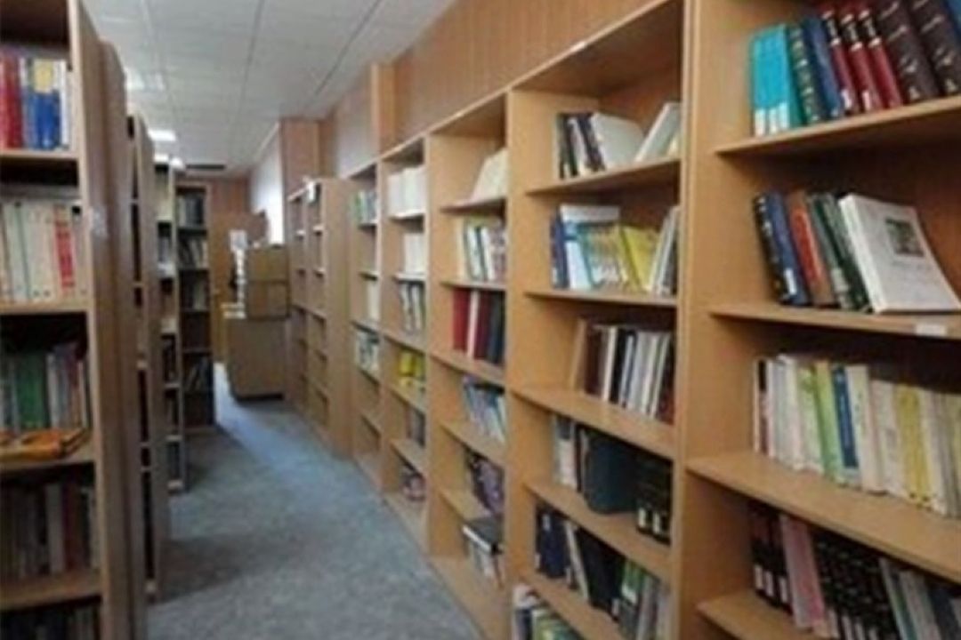 بزرگترین و مجهزترین کتابخانه کشور امروز با حضور وزیر فرهنگ و ارشاد اسلامی در مشهد افتتاح شد.