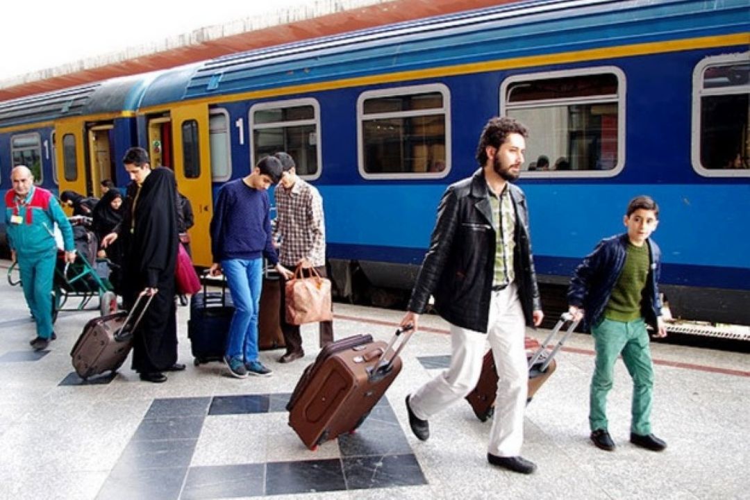 فروش بلیت قطار برای زائران و مسافران نوروزی آغاز شد.